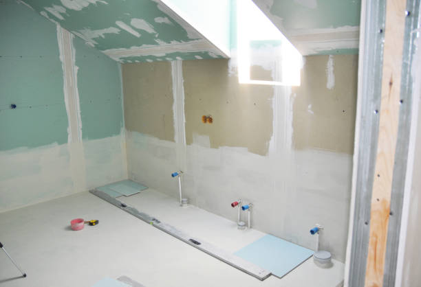 Best Basement Mold Removal  in Weatogue, CT